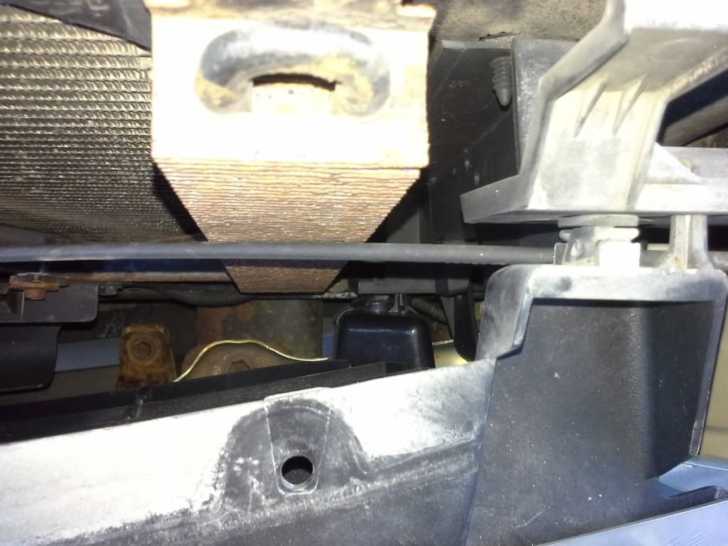 Power Steering Lines Shake Like Crazy and Make Loud Noises 19992013